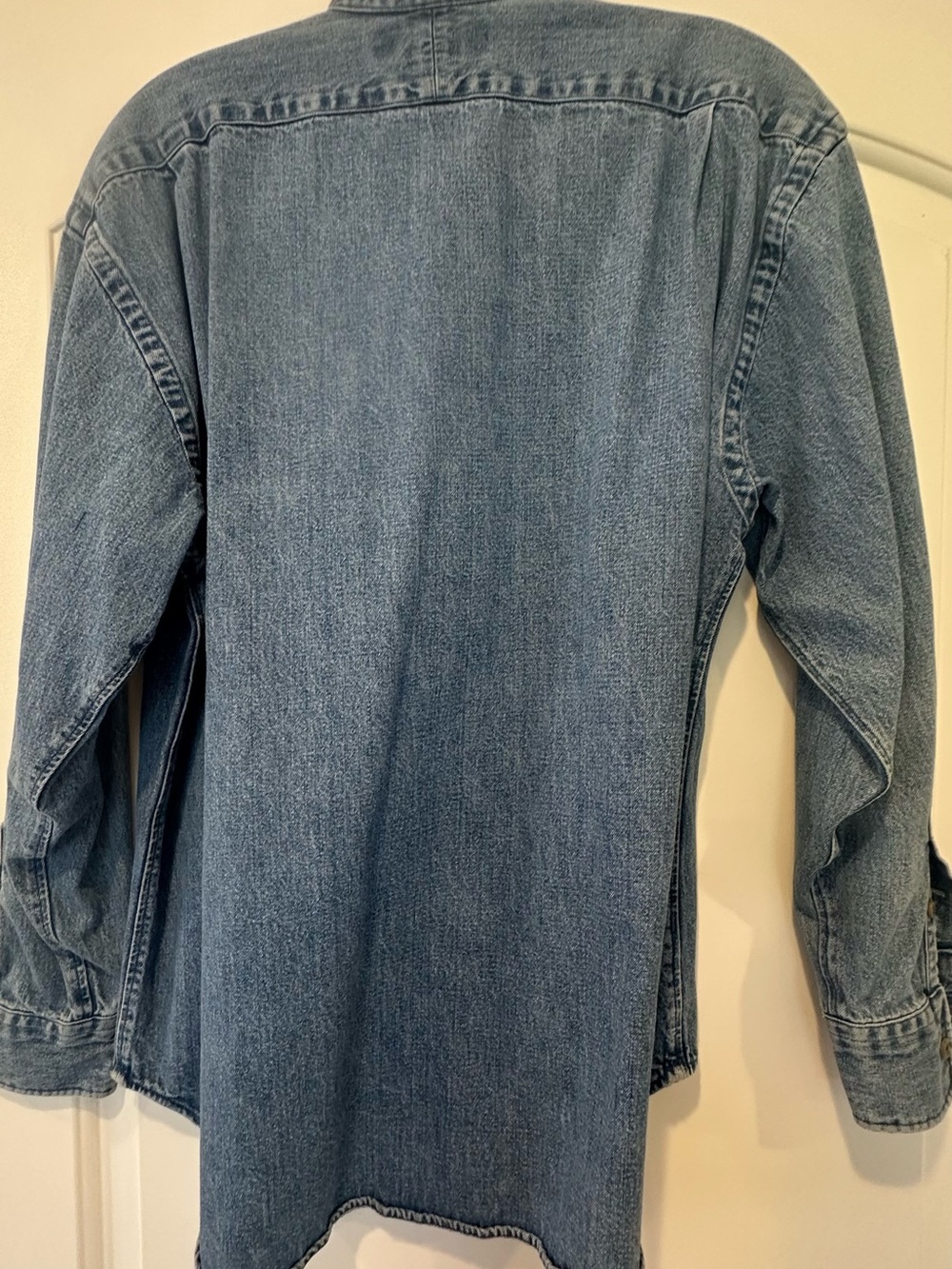 Ralph Lauren women Denim Button-Down Shirt in Light Blue - - Picture 2 of 7